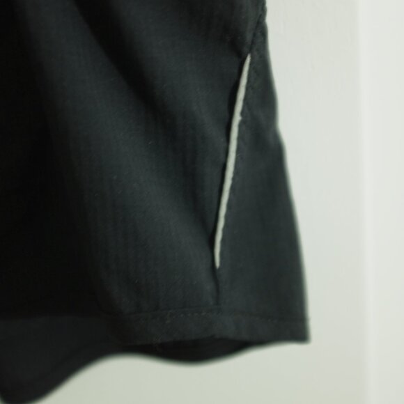 Roots black active shorts size L - Picture 3 of 6